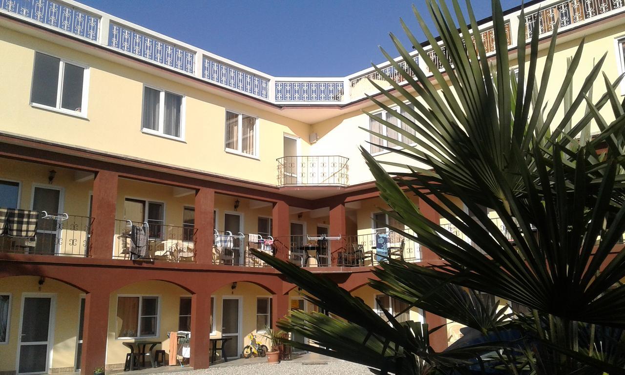 Guest House Amra New Athos Екстер'єр фото